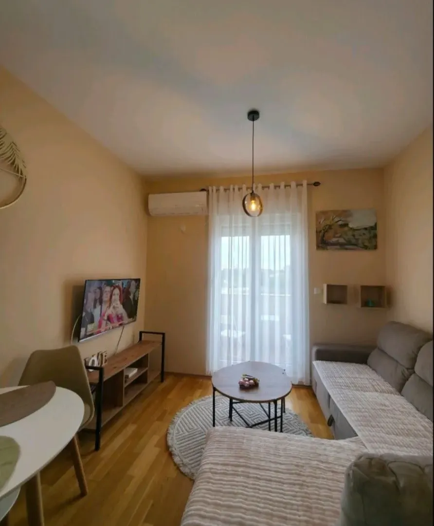 Izdavanje, jednosoban stan, 36m², Zabjelo, Podgorica