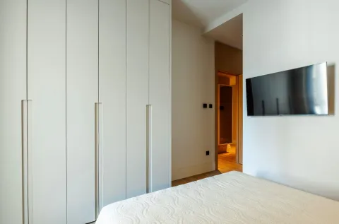Rent, two bedroom apartment, 112m², Porto Montenegro, Tivat - image 5