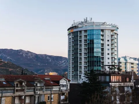 Prodaja, jednosoban stan, 45m², Budva, Crna Gora - image 11