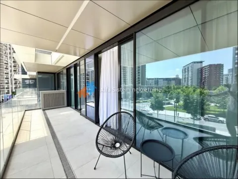 Izdavanje, četvorosoban stan, 110m², Savski Venac, Beograd - image 18
