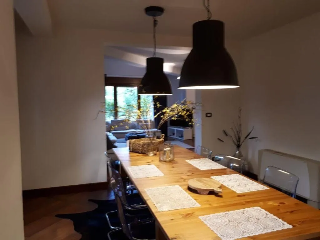 Izdavanje, trosoban stan, 190m², Preko Morače, Podgorica
