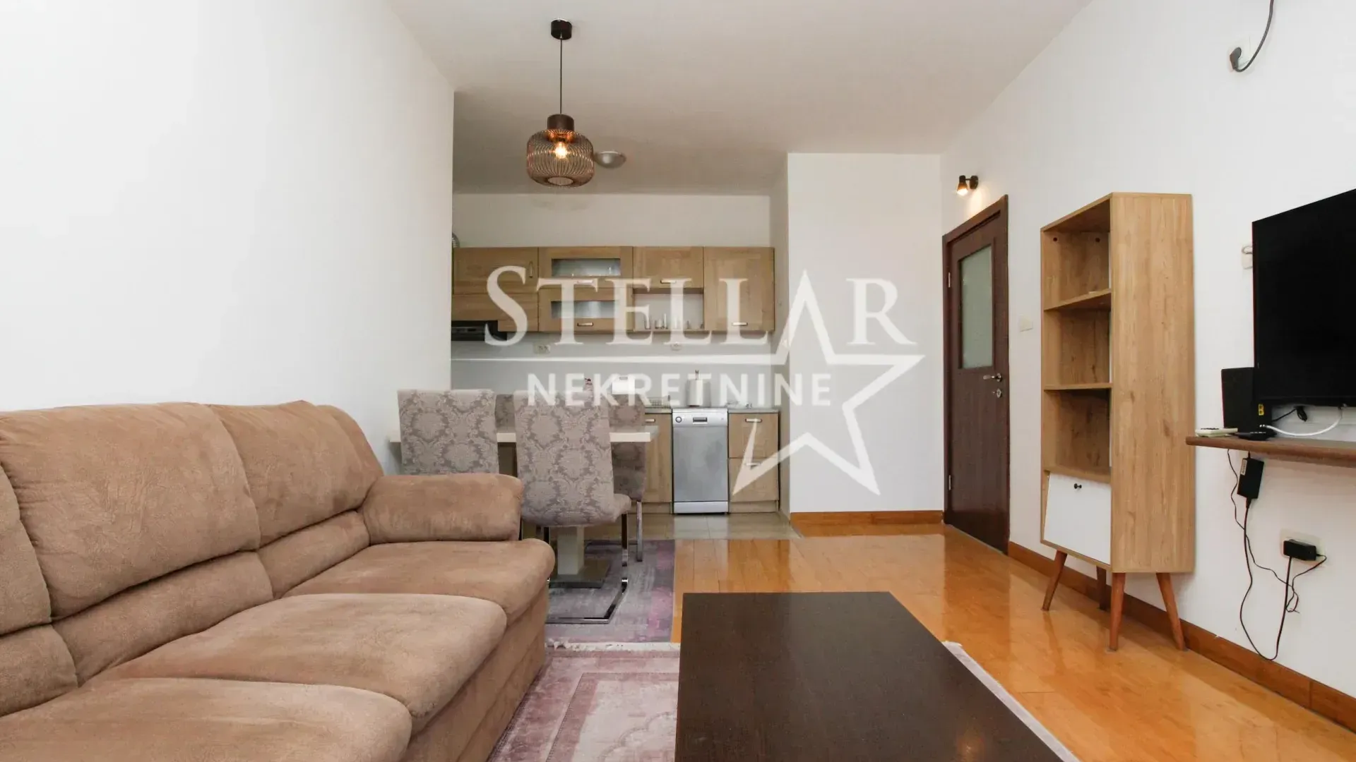 Prodaja, dvosoban stan, 64m², Pobrežje, Podgorica