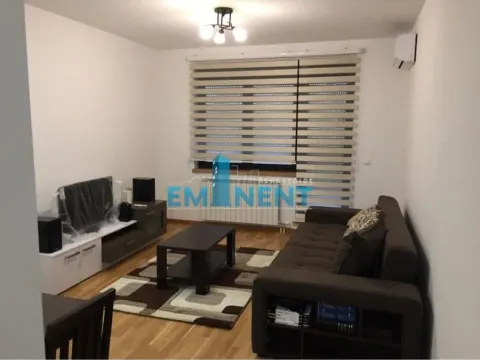 Rent, two bedroom apartment, 45m², Vračar Sve Podlokacije, Beograd