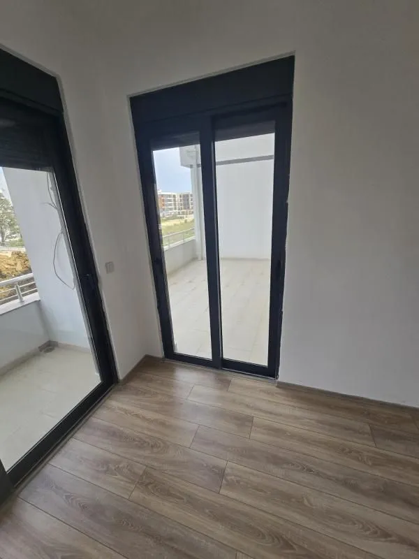 Prodaja, jednosoban stan, 65m², Ulcinj, Crna Gora