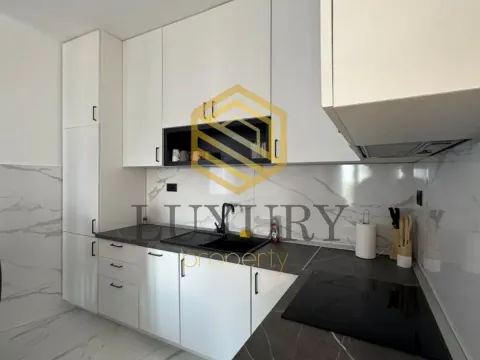 Rent, one bedroom apartment, 53m², Kod Capital Plaze, Podgorica - image 10