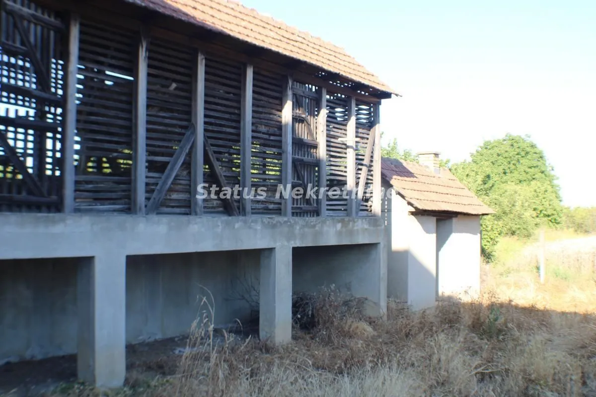 Prodaja, kuća, 372m², Bački Petrovac, Novi Sad