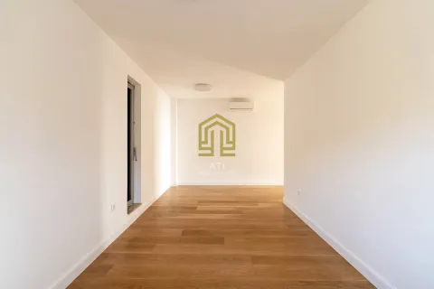 Prodaja, trosoban stan, 160m², Pržno, Budva - image 8