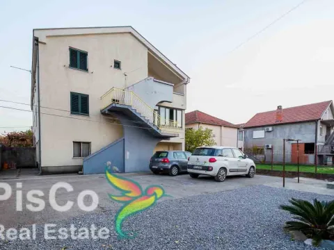 Prodaja, kuća, 180m², Masline, Podgorica - image 1