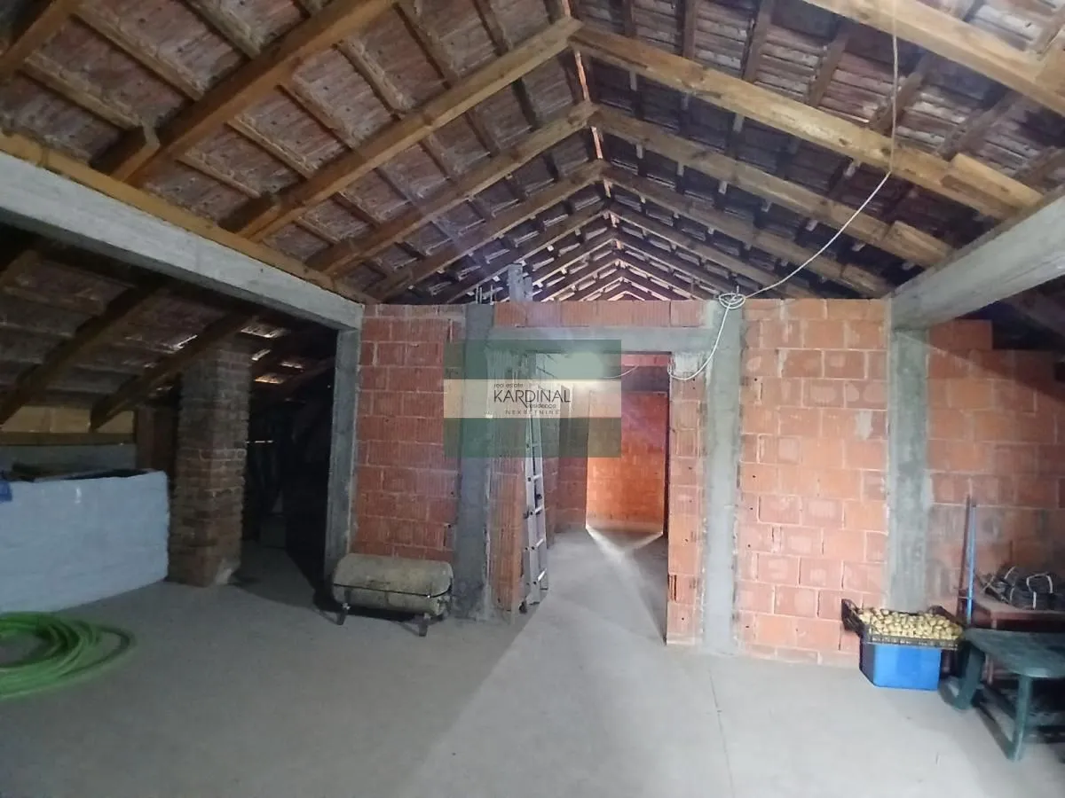 Prodaja, kuća, 316m², Trnava, Jagodina