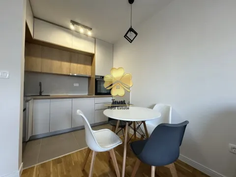 Izdavanje, jednosoban stan, 40m², Pobrežje, Podgorica - image 3