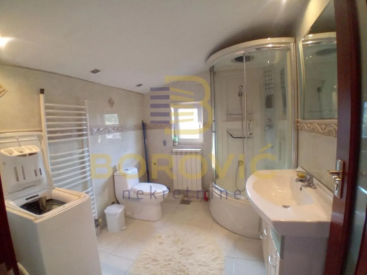 Rent, two bedroom apartment, 100m², Savski Venac, Beograd