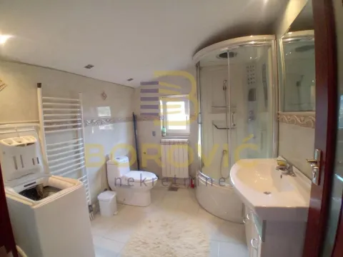 Rent, two bedroom apartment, 100m², Savski Venac, Beograd - image 10