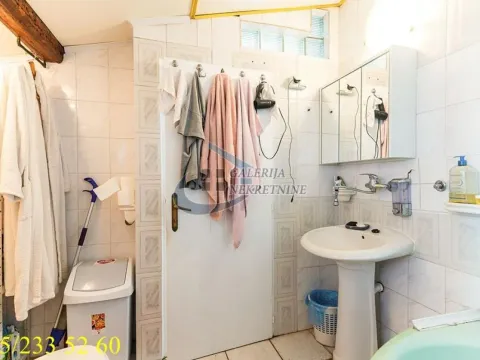 Prodaja, trosoban stan, 110m², Stari Grad, Beograd - image 17