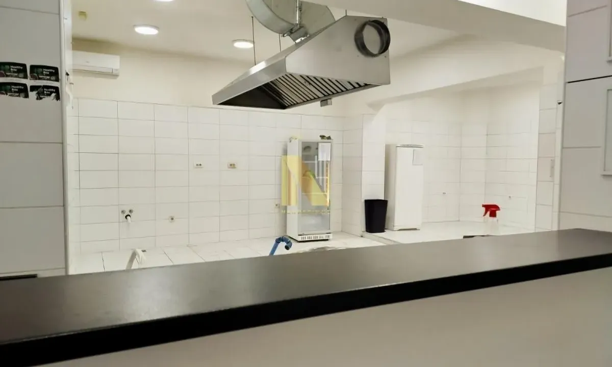 Rent, office space, 70m², Socijalno, Novi Sad Sve Podlokacije