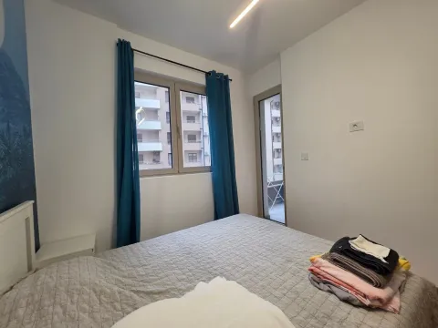 Izdavanje, dvosoban stan, 55m², Bečići, Budva - image 12