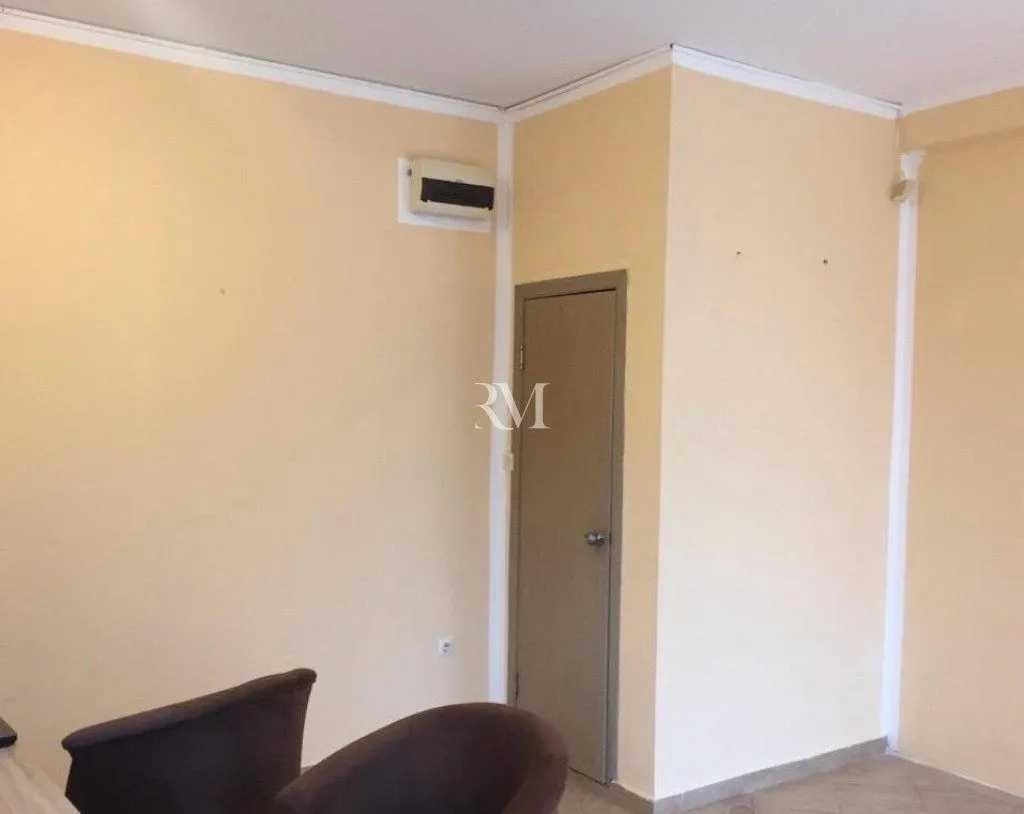 Rent, office space, 50m², Donja Lastva, Tivat