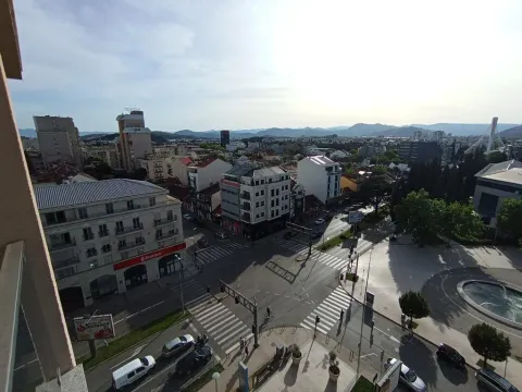 Sale, three bedroom apartment, 270m², Centar, Podgorica - image 3