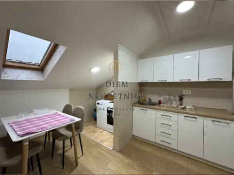 Rent, two bedroom apartment, 52m², Stari Aerodrom, Podgorica - image 2