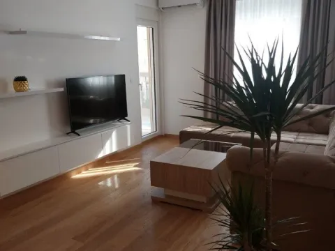 Rent, one bedroom apartment, 48m², City Kvart, Podgorica - image 4