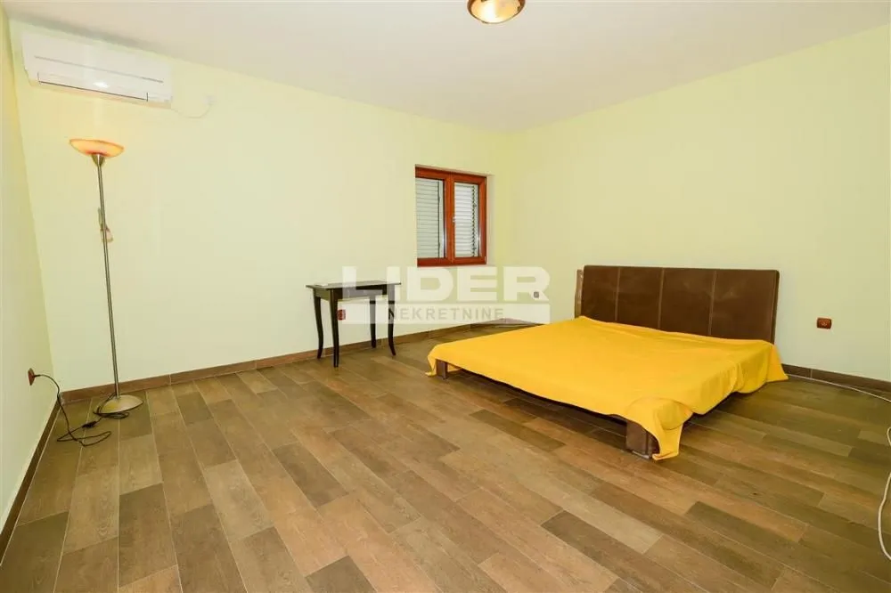 Prodaja, jednosoban stan, 38m², Savski Venac, Beograd