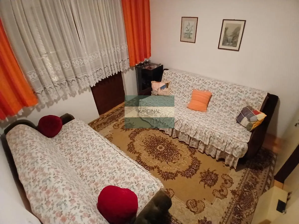Prodaja, dvosoban stan, 50m², Tabane, Jagodina