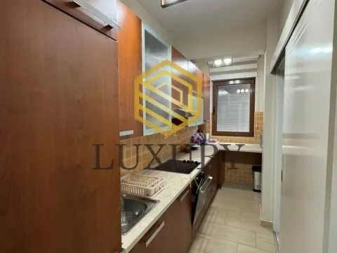 Izdavanje, trosoban stan, 95m², Kod Capital Plaze, Podgorica - image 12