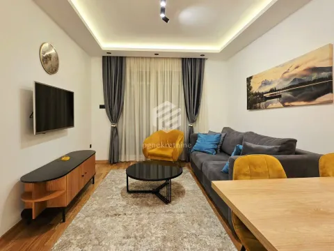 Izdavanje, jednosoban stan, 42m², Preko Morače, Podgorica - image 1