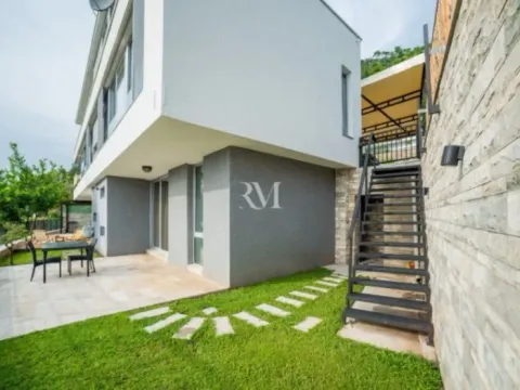 Izdavanje, kuća, 330m², Kavač, Kotor - image 6