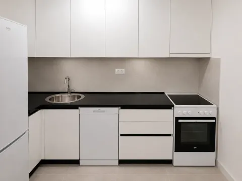 Rent, one bedroom apartment, 42m², Stari Aerodrom, Podgorica - image 4
