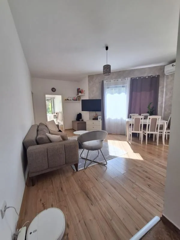 Prodaja, dvosoban stan, 58m², Bečići, Budva
