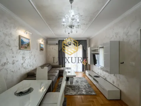 Rent, two bedroom apartment, 65m², Stari Aerodrom, Podgorica - image 9
