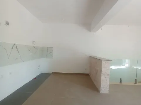 Sale, four bedroom apartment, 169m², Ulcinj, Crna Gora - image 10