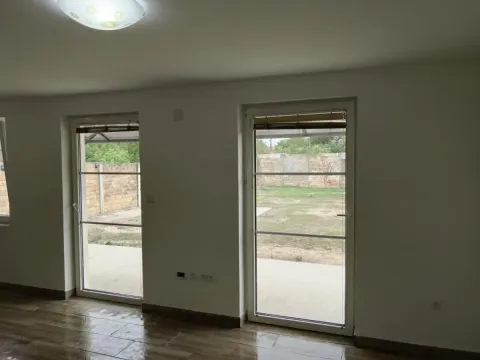 Prodaja, kuća, 57m², Bečej, Novi Sad - image 12