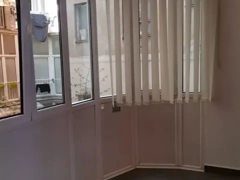 Rent, three bedroom apartment, 85m², Vračar Centar, Vračar Sve Podlokacije - image 7