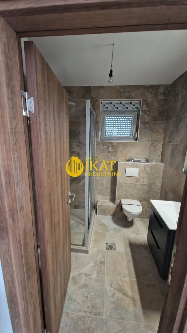 Sale, house, 275m², Sopot, Beograd