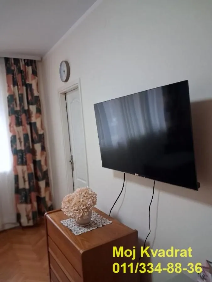 Izdavanje, dvosoban stan, 52m², Karaburma, Palilula Sve Podlokacije