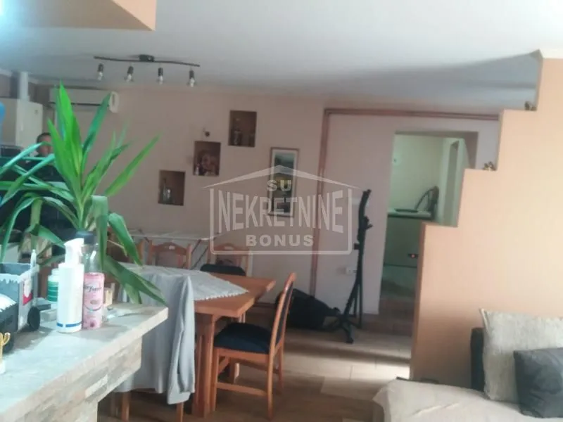 Prodaja, kuća, 126m², Železničko Naselje, Subotica