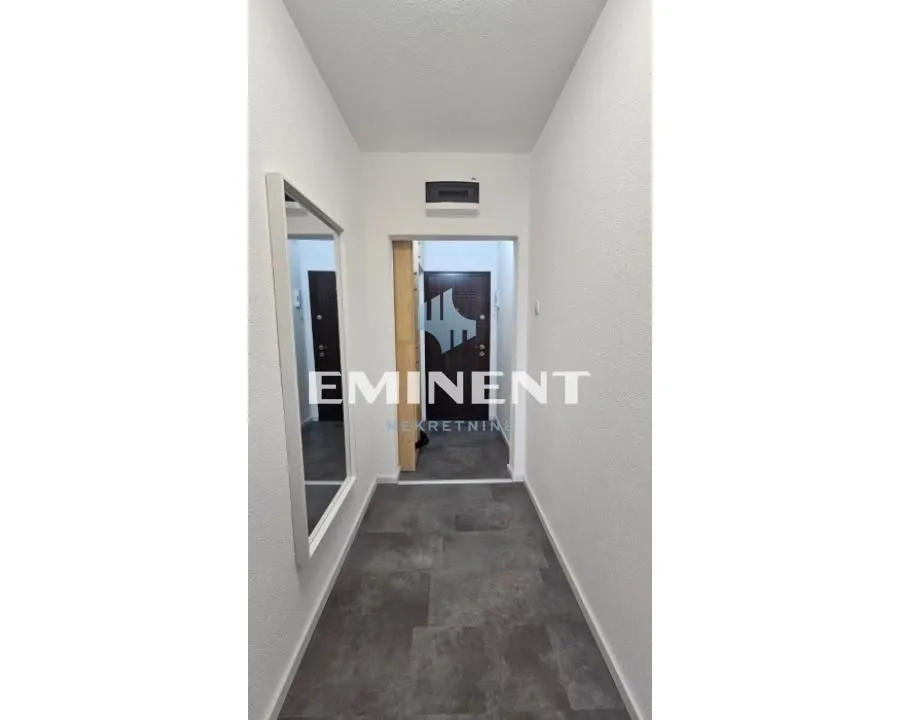 Rent, three bedroom apartment, 70m², Novi Beograd Blok 45, Novi Beograd Sve Podlokacije