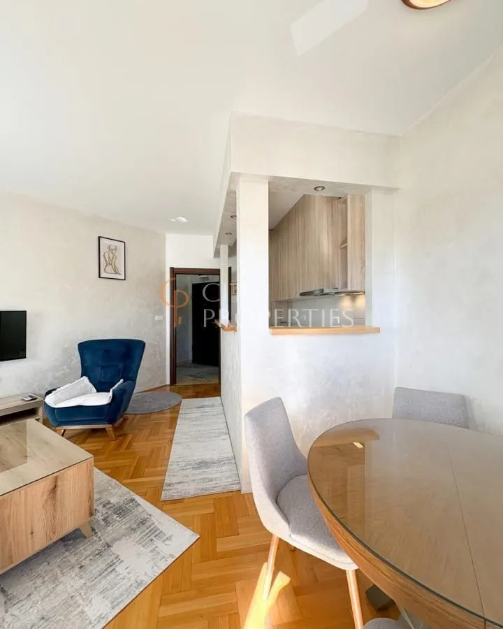 Rent, apartment, 43m², Stari Aerodrom, Podgorica