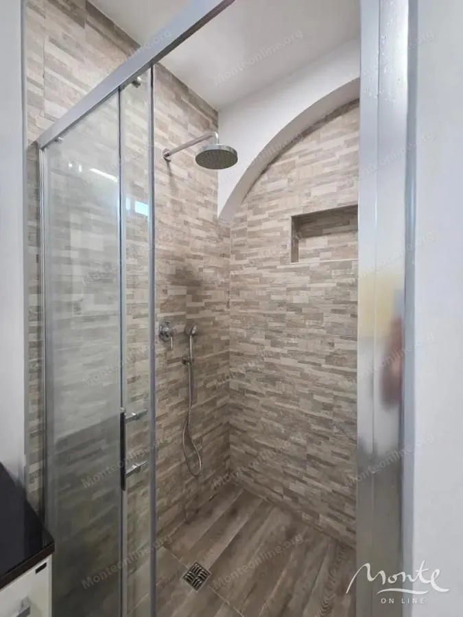 Prodaja, jednosoban stan, 51m², Prčanj, Kotor