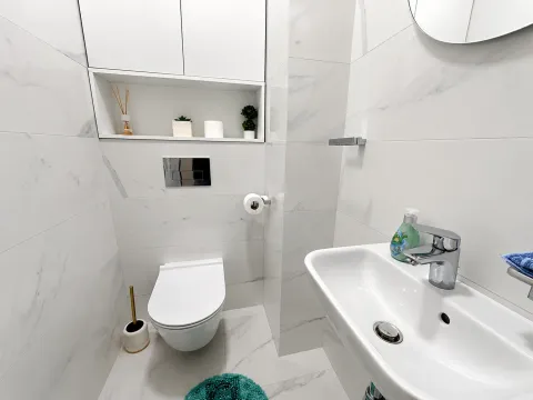 Rent, three bedroom apartment, 95m², City Kvart, Podgorica - image 10