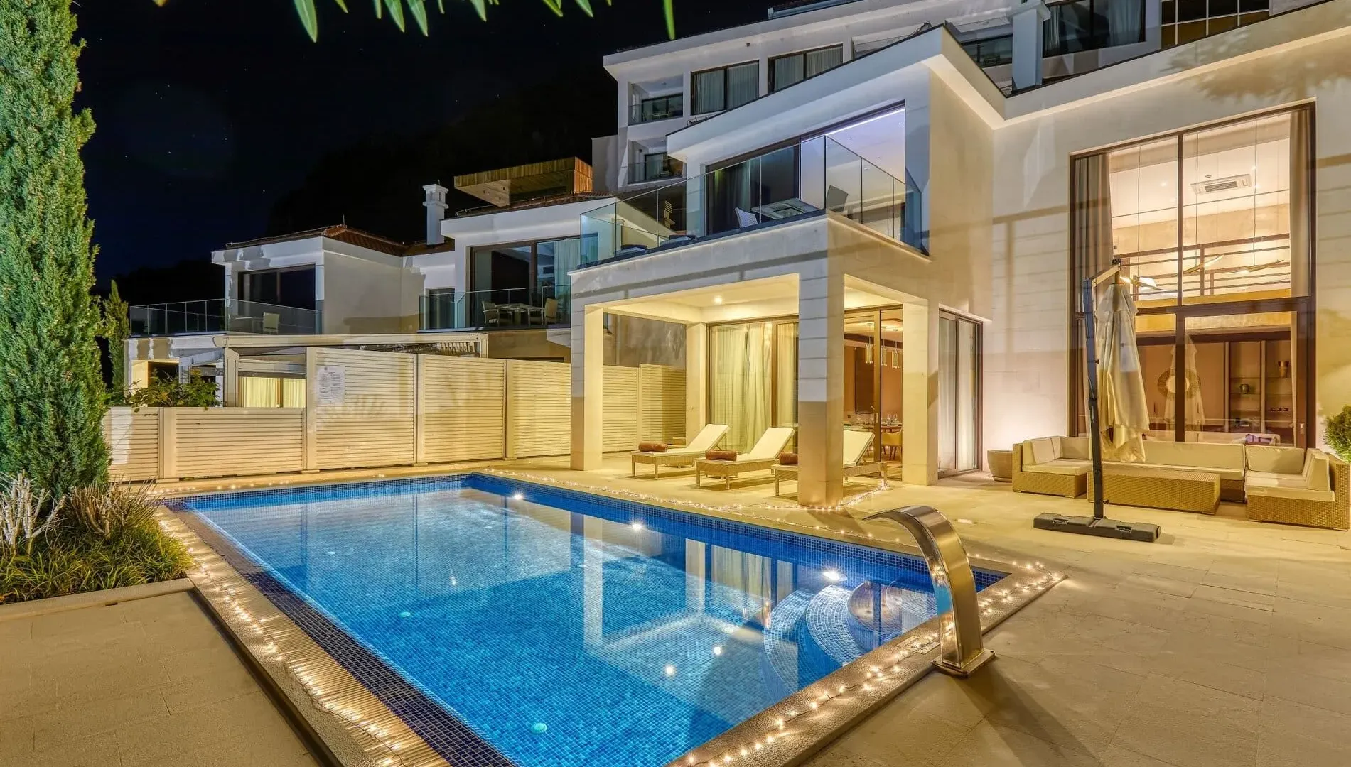 Prodaja, kuća, 435m², Budva, Crna Gora