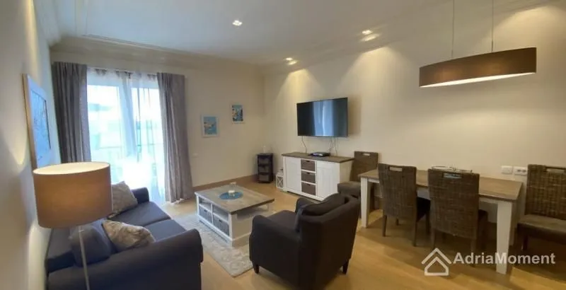 Sale, one bedroom apartment, 83m², Centar, Tivat