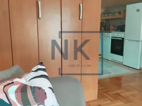 Izdavanje, garsonjera, 25m², Stari Aerodrom, Podgorica - image 6