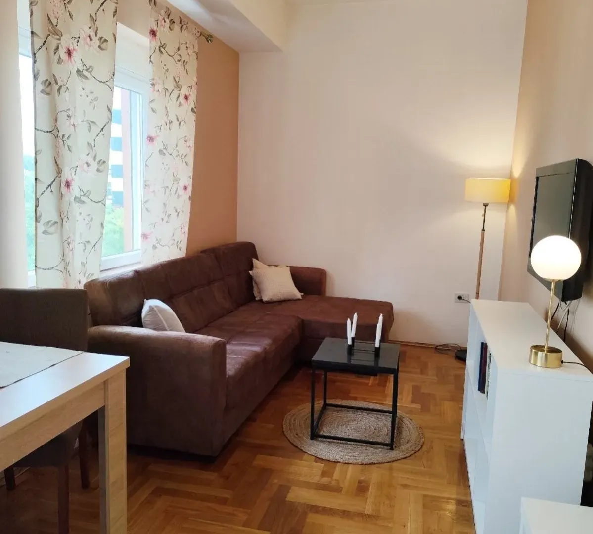 Prodaja, garsonjera, 22m², Zabjelo, Podgorica