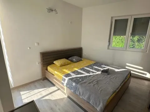 Rent, three bedroom apartment, 100m², Kavač, Kotor - image 5