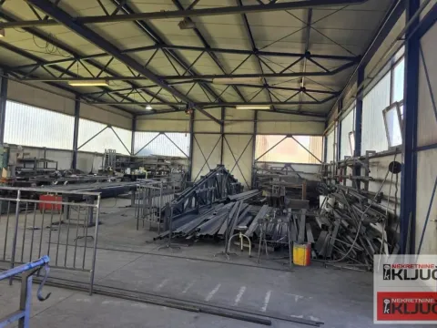 Rent, office space, 420m², Veternik, Novi Sad Sve Podlokacije - image 27