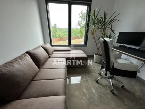 Sale, house, 330m², Amerić, Mladenovac - image 6