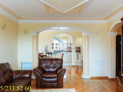 Sale, house, 635m², Farmaceutski Fakultet, Voždovac Sve Podlokacije - image 25