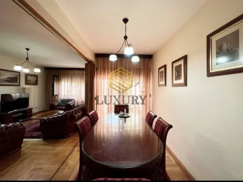 Prodaja, kuća, 200m², Gorica C, Podgorica - image 13